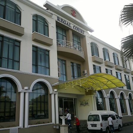 Regal Court Hotel Kuching Eksteriør billede