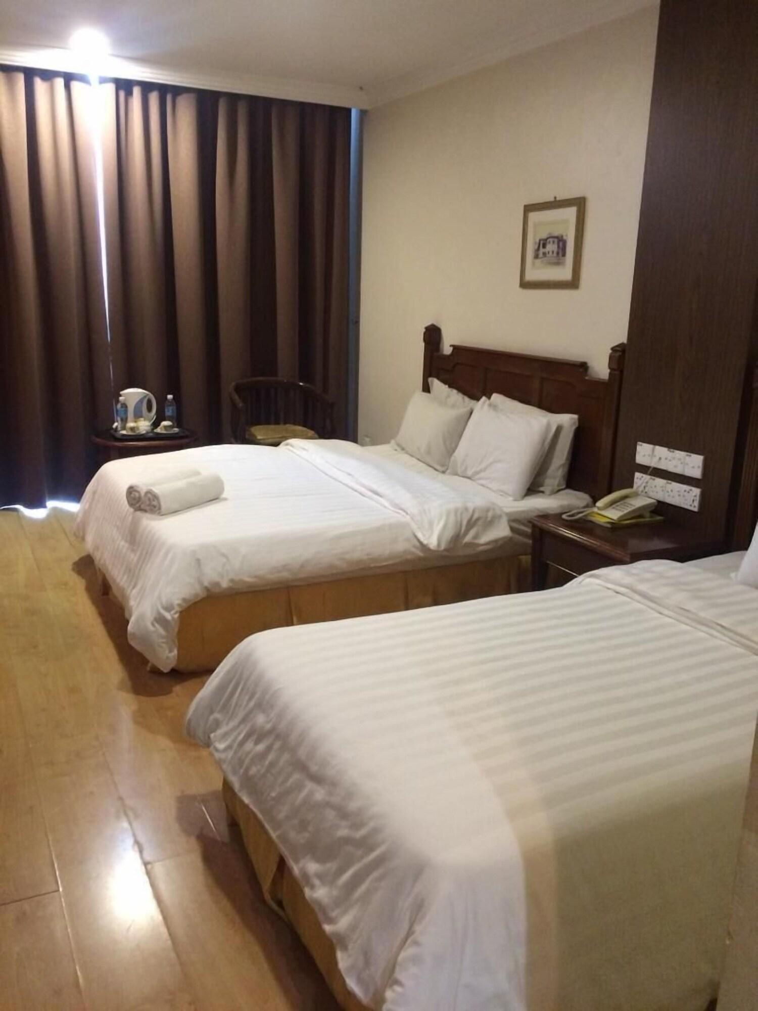Regal Court Hotel Kuching Eksteriør billede